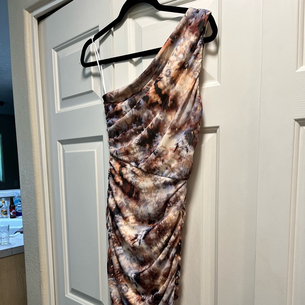 Brand new Love By Design one shoulder body con midi dress